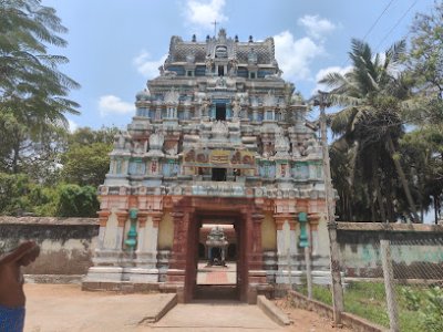 Akasapureeswarar Temple (Pooradam Star) — Lord Akasapureeswarar (Shiva) temple in Thanjavur