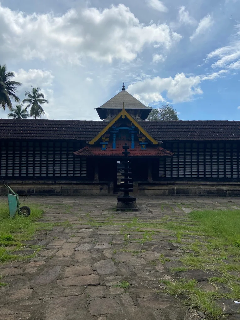 Thirunavaya Sree Nava Mukunda Temple (Malappuram, Kerala)