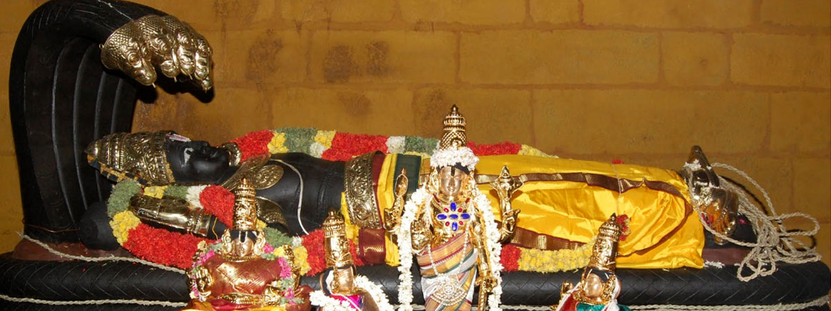 Sri Navamohana Krishna Perumal Temple , Thiruvaaipadi (Gokul Nand Bhavan, Uttar Pradesh)