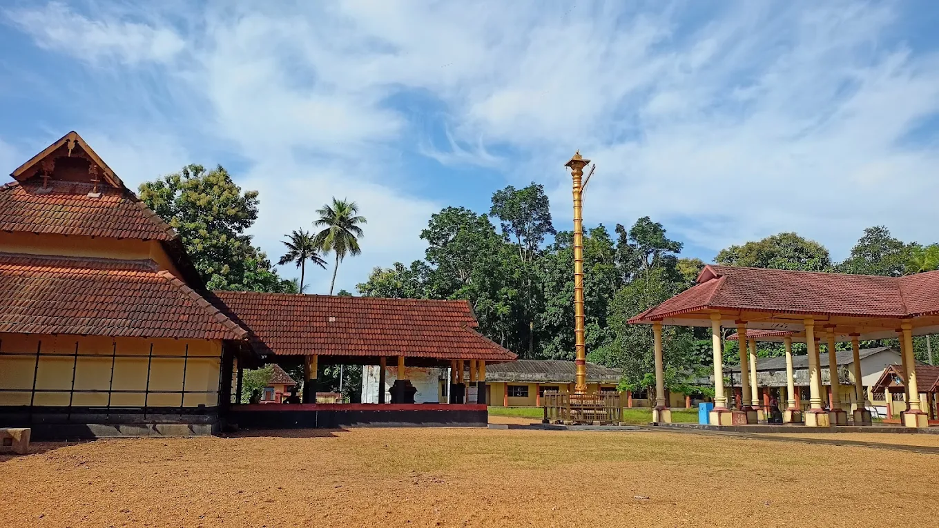 Sri Paambanaiyappa Perumal Temple , Thiruvanvandoor (Chengannur, Kerala)