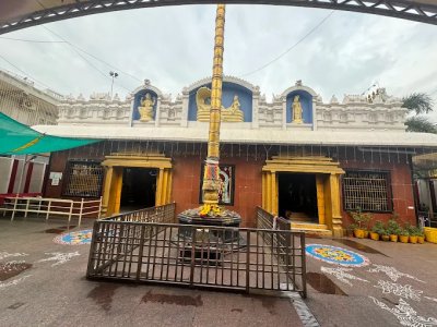 Sri Vaibhava Venkateswara Swamy Temple, Madhavadhara