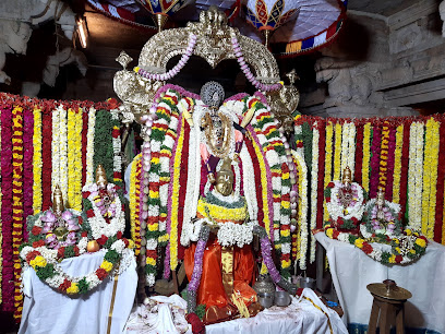 Sri Vaithamanidhi Perumal Temple , Thirukkoloor (Thirukkolur) entrance and temple complex